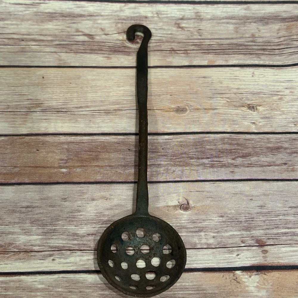 Vintage Metal Ladle - Picture 2 of 6